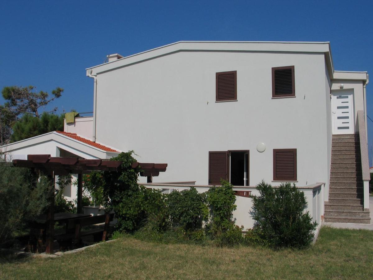 Apartment Kunteja Pag Town