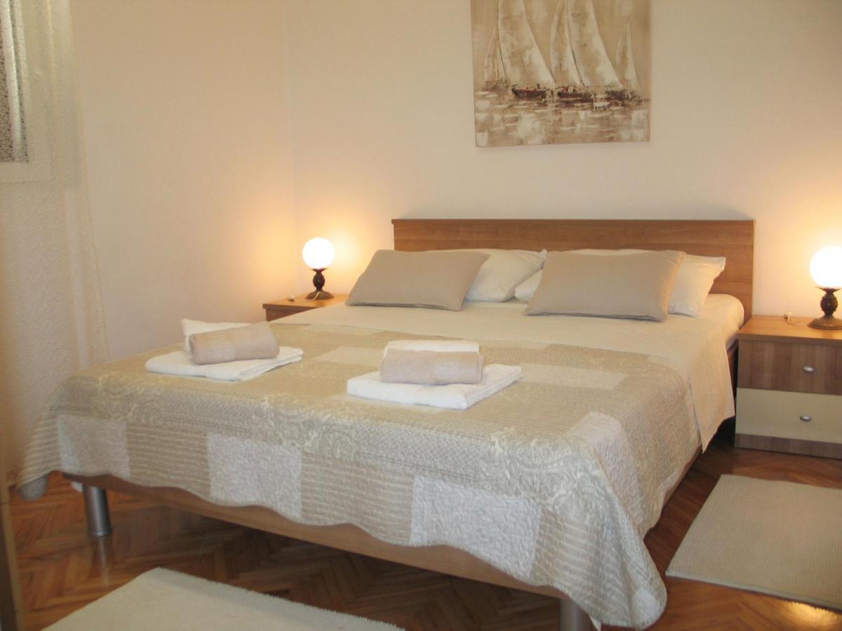 Apartment Kunteja *